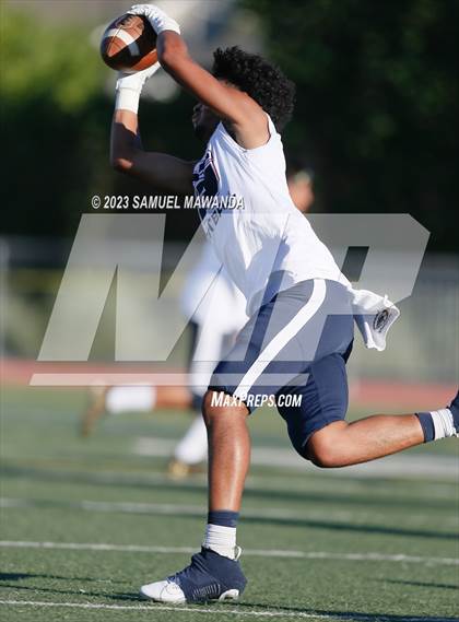 Thumbnail 3 in   Garfield @ Crespi photogallery.