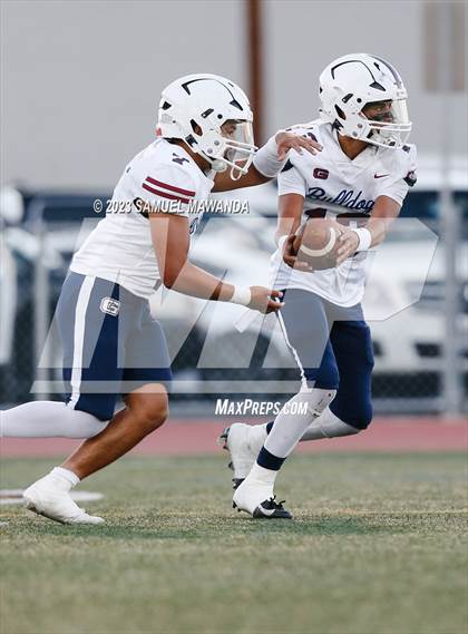 Thumbnail 3 in   Garfield @ Crespi photogallery.