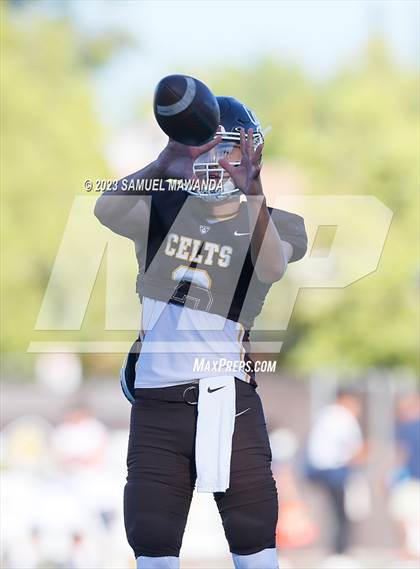 Thumbnail 1 in   Garfield @ Crespi photogallery.