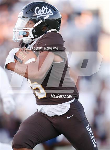 Thumbnail 1 in   Garfield @ Crespi photogallery.
