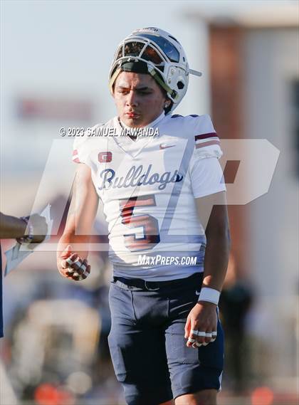 Thumbnail 3 in   Garfield @ Crespi photogallery.