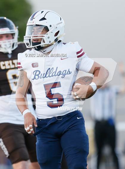 Thumbnail 1 in   Garfield @ Crespi photogallery.