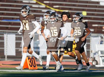 Thumbnail 2 in   Garfield @ Crespi photogallery.