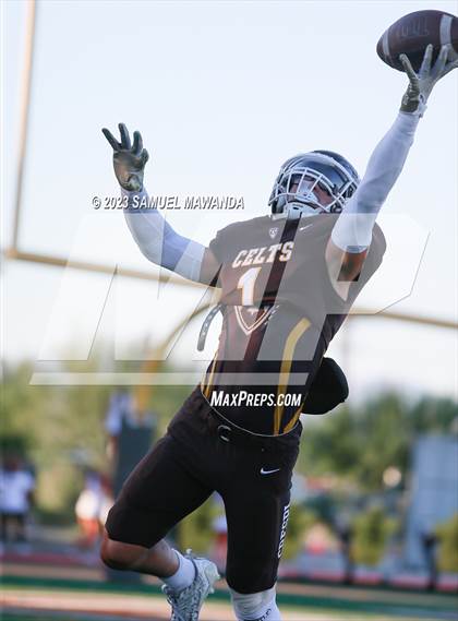 Thumbnail 1 in   Garfield @ Crespi photogallery.