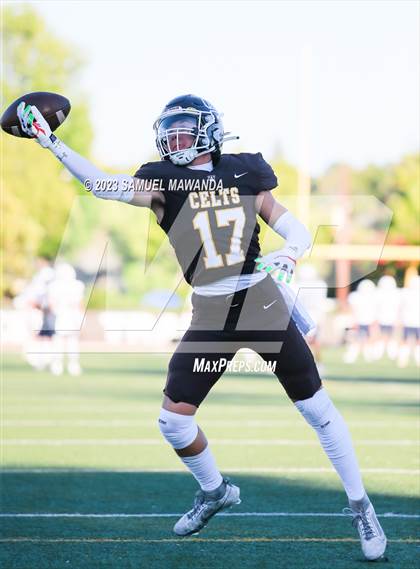Thumbnail 2 in   Garfield @ Crespi photogallery.