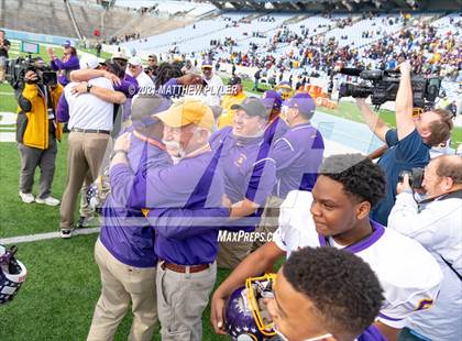 Thumbnail 3 in Tarboro vs. Mitchell (NCHSAA 1A Final - 2 of 2) photogallery.