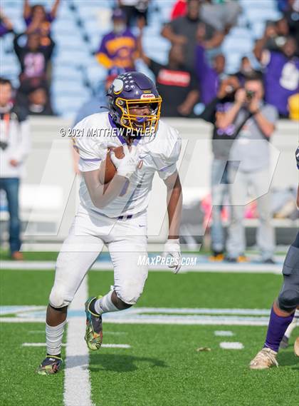 Thumbnail 2 in Tarboro vs. Mitchell (NCHSAA 1A Final - 2 of 2) photogallery.