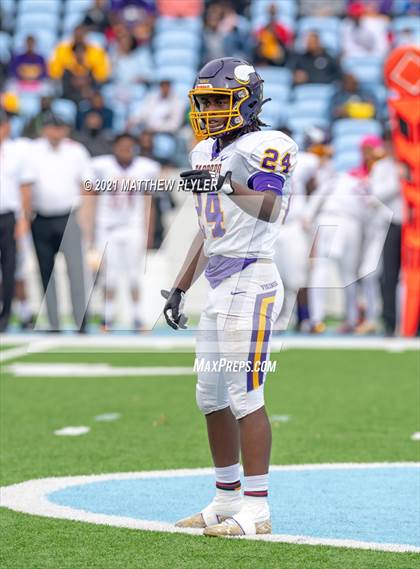 Thumbnail 1 in Tarboro vs. Mitchell (NCHSAA 1A Final - 2 of 2) photogallery.