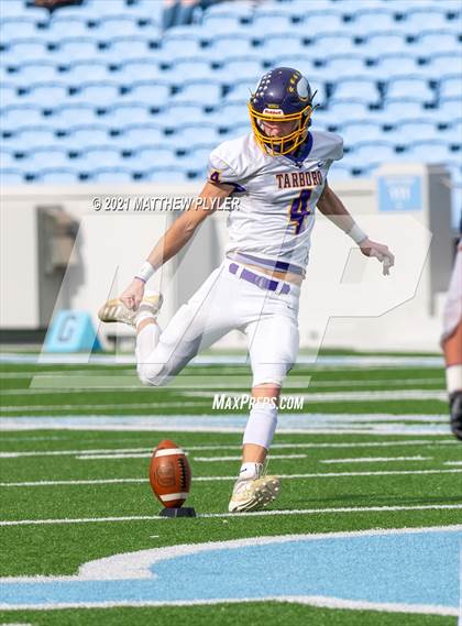Thumbnail 2 in Tarboro vs. Mitchell (NCHSAA 1A Final - 2 of 2) photogallery.