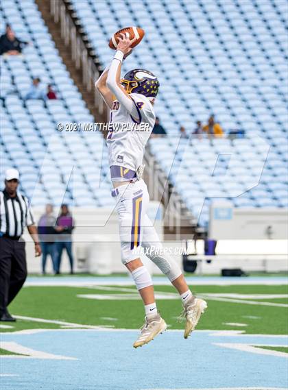 Thumbnail 1 in Tarboro vs. Mitchell (NCHSAA 1A Final - 2 of 2) photogallery.