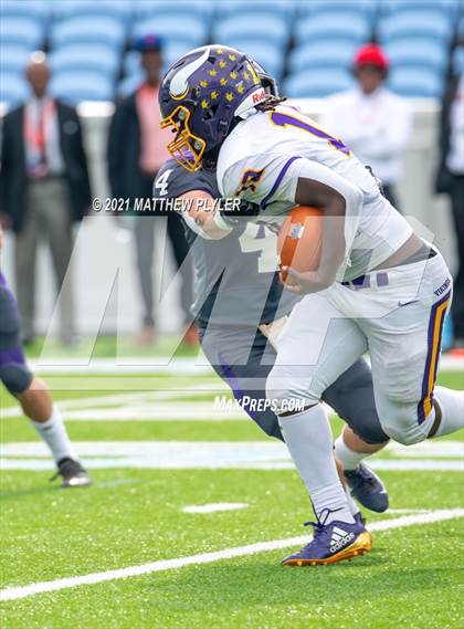 Thumbnail 1 in Tarboro vs. Mitchell (NCHSAA 1A Final - 2 of 2) photogallery.
