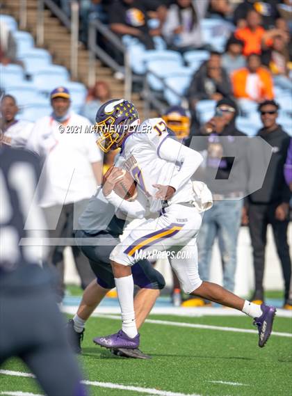 Thumbnail 3 in Tarboro vs. Mitchell (NCHSAA 1A Final - 2 of 2) photogallery.