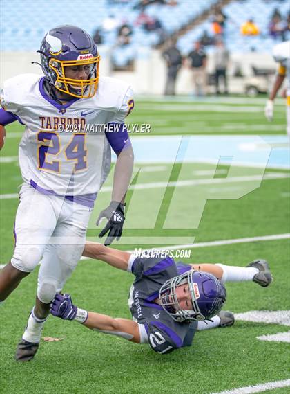 Thumbnail 1 in Tarboro vs. Mitchell (NCHSAA 1A Final - 2 of 2) photogallery.