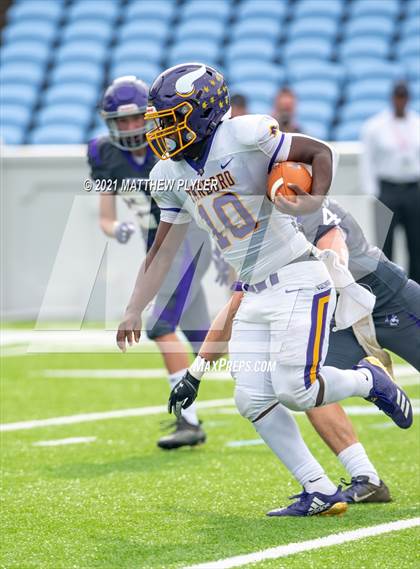 Thumbnail 1 in Tarboro vs. Mitchell (NCHSAA 1A Final - 2 of 2) photogallery.