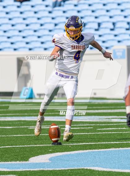 Thumbnail 1 in Tarboro vs. Mitchell (NCHSAA 1A Final - 2 of 2) photogallery.