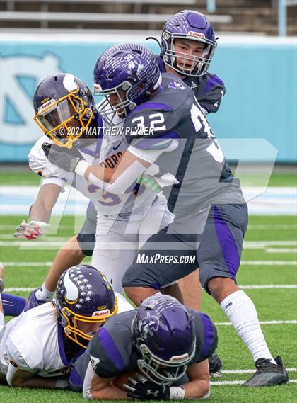 Thumbnail 2 in Tarboro vs. Mitchell (NCHSAA 1A Final - 2 of 2) photogallery.
