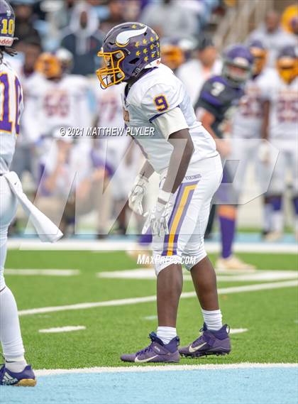 Thumbnail 2 in Tarboro vs. Mitchell (NCHSAA 1A Final - 2 of 2) photogallery.