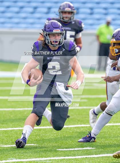 Thumbnail 1 in Tarboro vs. Mitchell (NCHSAA 1A Final - 2 of 2) photogallery.