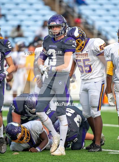 Thumbnail 1 in Tarboro vs. Mitchell (NCHSAA 1A Final - 2 of 2) photogallery.