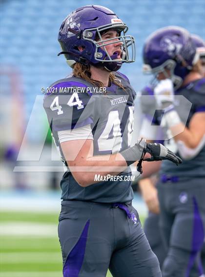 Thumbnail 3 in Tarboro vs. Mitchell (NCHSAA 1A Final - 2 of 2) photogallery.