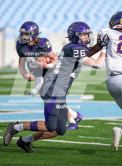 Thumbnail 3 in Tarboro vs. Mitchell (NCHSAA 1A Final - 2 of 2) photogallery.