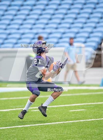 Thumbnail 1 in Tarboro vs. Mitchell (NCHSAA 1A Final - 2 of 2) photogallery.