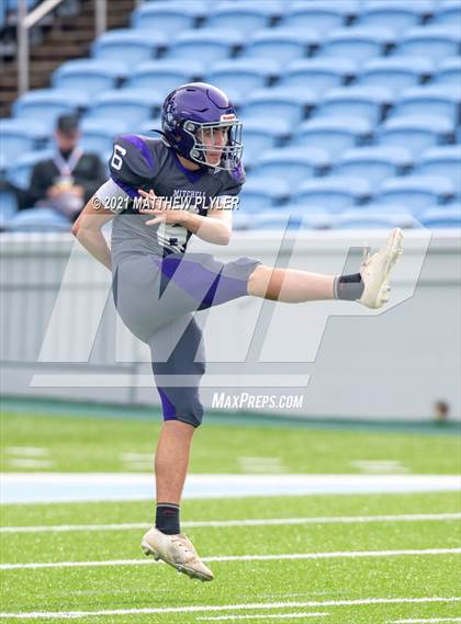 Thumbnail 3 in Tarboro vs. Mitchell (NCHSAA 1A Final - 2 of 2) photogallery.