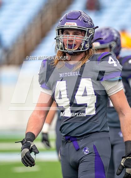 Thumbnail 1 in Tarboro vs. Mitchell (NCHSAA 1A Final - 2 of 2) photogallery.
