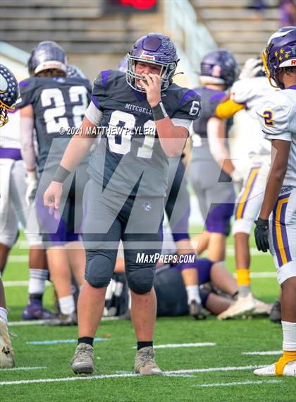 Thumbnail 2 in Tarboro vs. Mitchell (NCHSAA 1A Final - 2 of 2) photogallery.