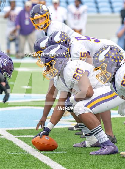 Thumbnail 3 in Tarboro vs. Mitchell (NCHSAA 1A Final - 2 of 2) photogallery.
