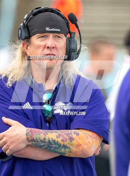 Thumbnail 1 in Tarboro vs. Mitchell (NCHSAA 1A Final - 2 of 2) photogallery.