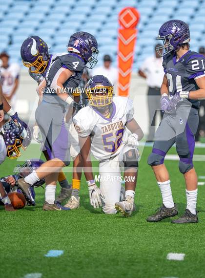 Thumbnail 3 in Tarboro vs. Mitchell (NCHSAA 1A Final - 2 of 2) photogallery.