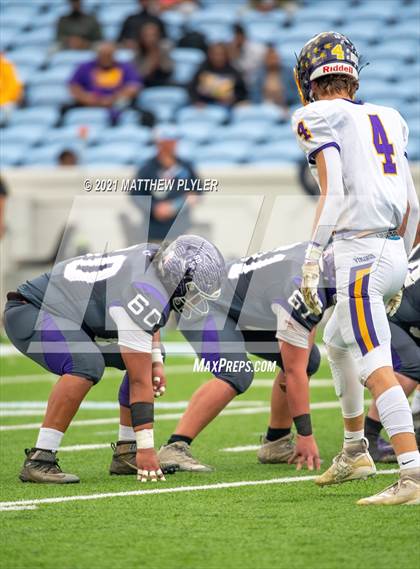 Thumbnail 2 in Tarboro vs. Mitchell (NCHSAA 1A Final - 2 of 2) photogallery.