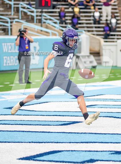 Thumbnail 3 in Tarboro vs. Mitchell (NCHSAA 1A Final - 2 of 2) photogallery.