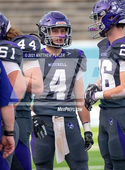 Thumbnail 2 in Tarboro vs. Mitchell (NCHSAA 1A Final - 2 of 2) photogallery.