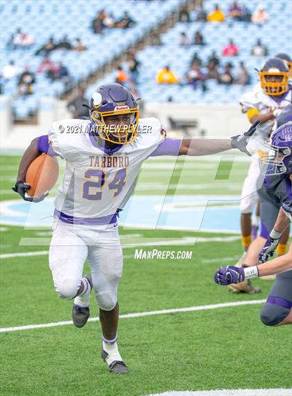 Thumbnail 3 in Tarboro vs. Mitchell (NCHSAA 1A Final - 2 of 2) photogallery.