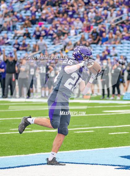Thumbnail 3 in Tarboro vs. Mitchell (NCHSAA 1A Final - 2 of 2) photogallery.