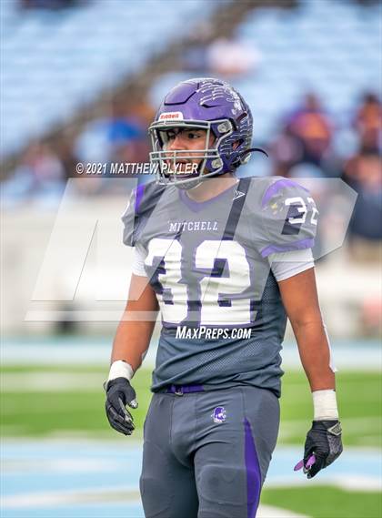 Thumbnail 2 in Tarboro vs. Mitchell (NCHSAA 1A Final - 2 of 2) photogallery.