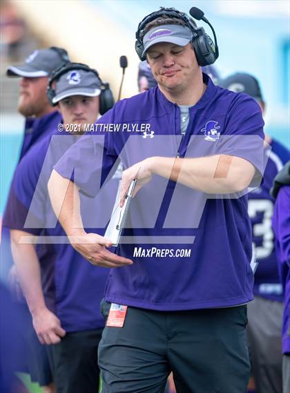 Thumbnail 2 in Tarboro vs. Mitchell (NCHSAA 1A Final - 2 of 2) photogallery.