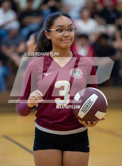 Thumbnail 3 in JV: Lindhurst @ Rio Vista photogallery.