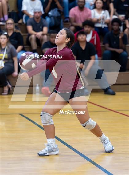 Thumbnail 3 in JV: Lindhurst @ Rio Vista photogallery.