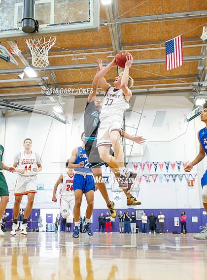 Thumbnail 2 in Sacramento Optimist All-Star Game - Large School photogallery.
