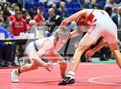 Thumbnail 2 in UIL State Championships - 6A 145lb Final photogallery.