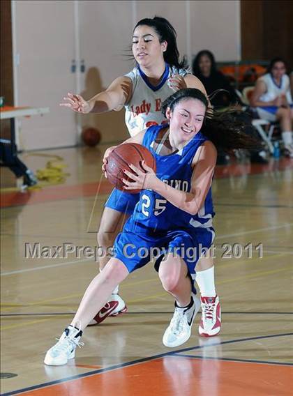 Thumbnail 2 in San Marino vs. Marshall (Poly Tournament) photogallery.