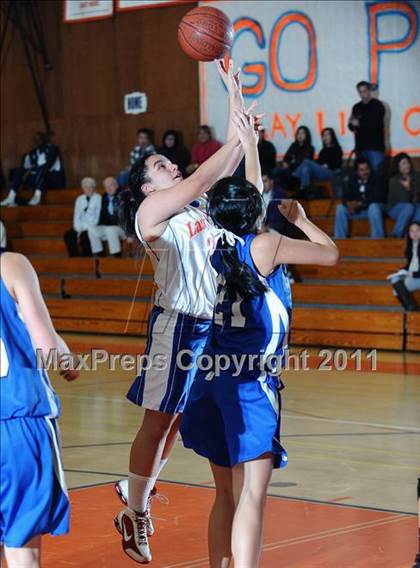 Thumbnail 3 in San Marino vs. Marshall (Poly Tournament) photogallery.