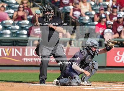 Thumbnail 2 in Abbott vs. Fayetteville (UIL 1A Baseball State Final) photogallery.