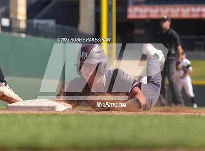 Thumbnail 1 in Abbott vs. Fayetteville (UIL 1A Baseball State Final) photogallery.