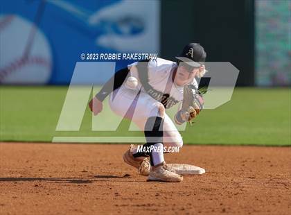 Thumbnail 1 in Abbott vs. Fayetteville (UIL 1A Baseball State Final) photogallery.
