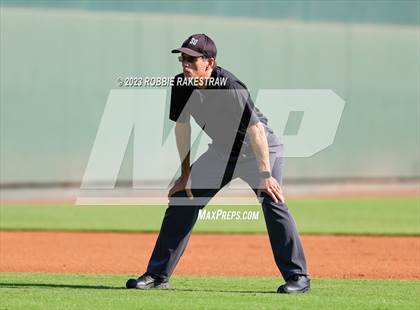 Thumbnail 3 in Abbott vs. Fayetteville (UIL 1A Baseball State Final) photogallery.