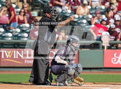 Thumbnail 2 in Abbott vs. Fayetteville (UIL 1A Baseball State Final) photogallery.
